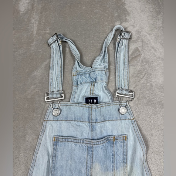 Gap Denim Bleached Wash Light Blue Jean Cropped Raw Hem Cotton Overalls Size XS - Picture 2 of 16